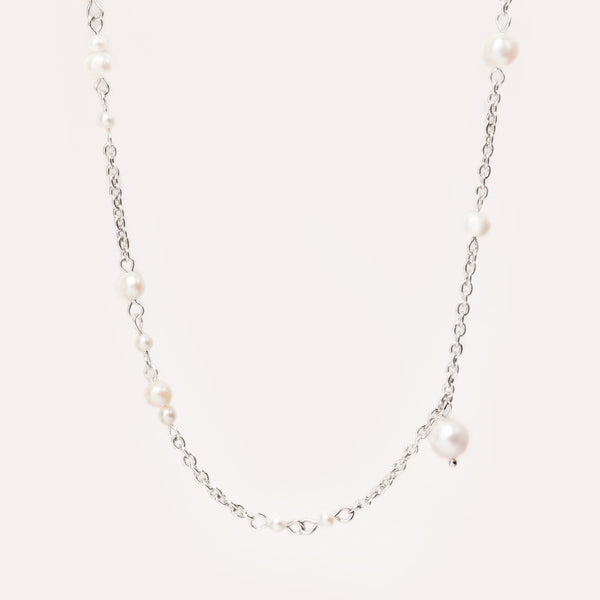 Sprinkle Pearl Necklace